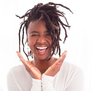 Meet your Posher, Alexandra